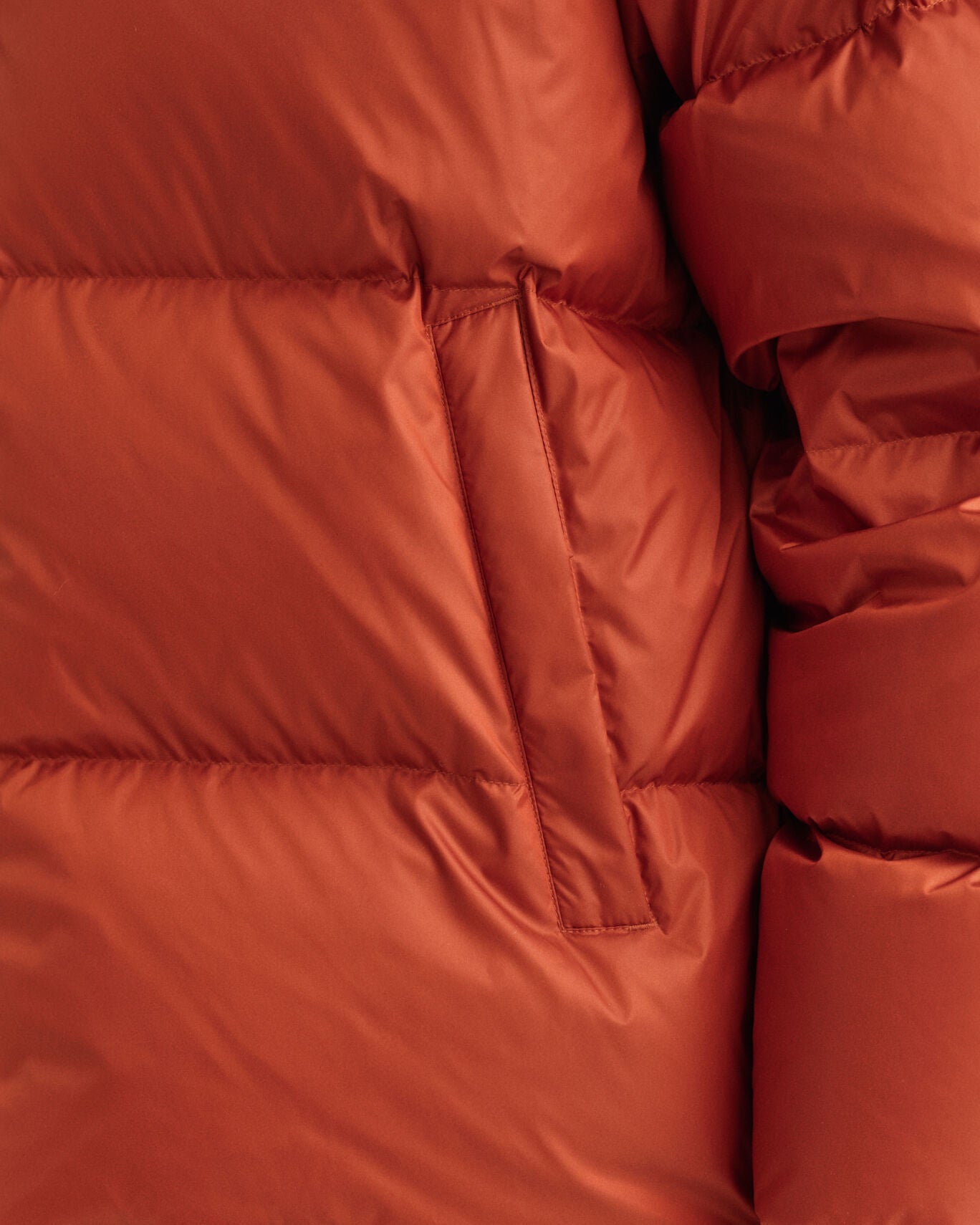 Gecă pufoasă de iarnă pentru bărbați